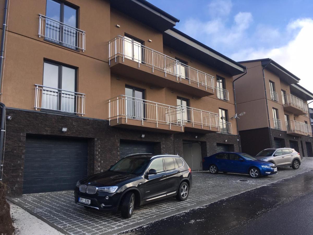 Apartmany Na Vyhledech Лоучна-под-Кліновцем Екстер'єр фото